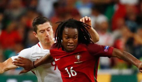 Liverpool Incar Gelandang, Renato Sanches Milik Bayern
