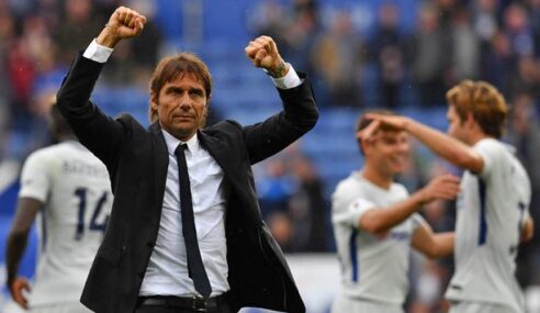 Pesta Kemenangan Chelsea, Lunasnya Perjudian Conte