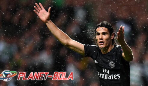 Neymar Pojokan PSG Untuk Segera Jual Cavani