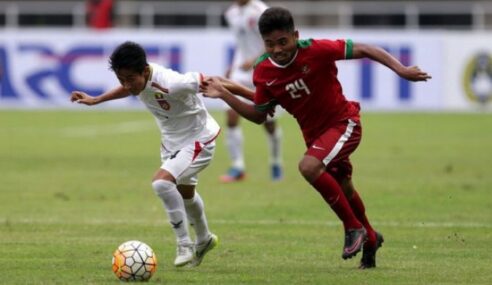 Supporter Myanmar Teriakkan Nama Indonesia