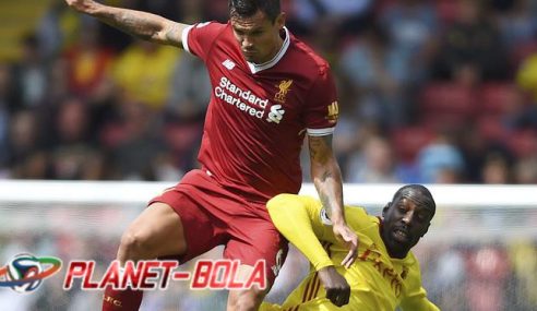 Eks MU: Manchester United Harus Tekan Pertahanan Liverpool