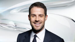 Jamie Redknapp : Situasi Alexis Sanchez dan Mesut Ozil Arsenal “Konyol”