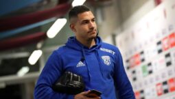 Jake Livermore Telah Dibebaskan Dari Tindakan FA Karena Insiden Dengan Pendukung West Ham, Getty