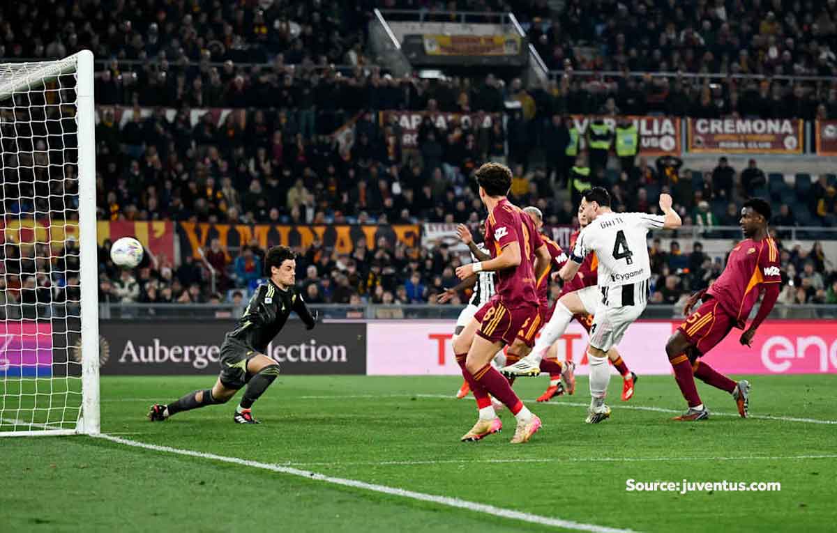 AS Roma vs Juventus Serie A 2025 skor 3-3